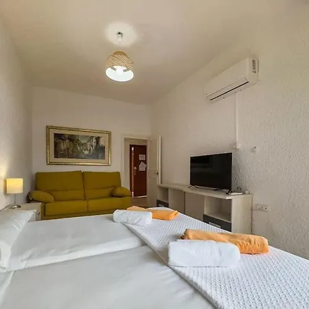 Skol 134 C - 1 Bedroom Marvellous Sea Views * Marbella