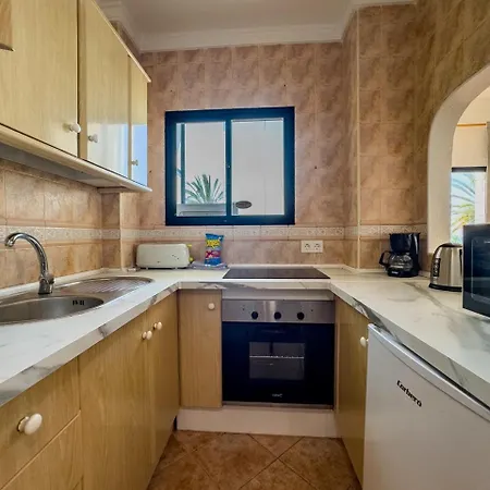 Apartment Skol 134 C - 1 Bedroom Marvellous Sea Views