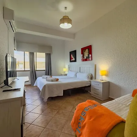 Skol 134 C - 1 Bedroom Marvellous Sea Views Apartment Marbella