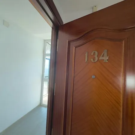 Skol 134 C - 1 Bedroom Marvellous Sea Views *