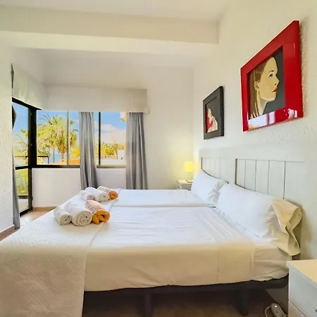 Skol 134 C - 1 Bedroom Marvellous Sea Views *